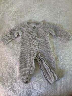 The Honest Company - gray quilted preemie onesie